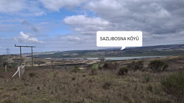 ARNAVUTKÖY/ SAZLIBOSNA'DA SATILIK TEK TAPU ARSA.