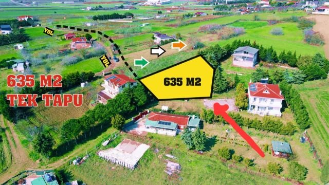 Silivri Kadıköy'de Villalar Bölgesinde Satılık Yatırımlık Arsa (317+317 m²)