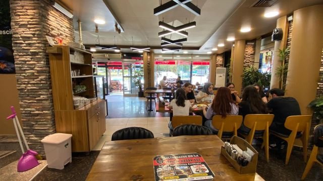 VEGA AVM KARŞISINDA SATILIK KİRA GETİRİLİ KOMPLE PLAZA