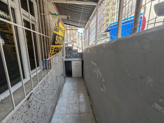 GAZİOSMANPAŞA'DA SATILIK 2+1 DAİRE