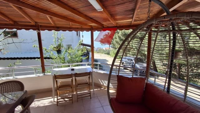 Mürefte'de Denize 80m, Özel İskeleli, Kapanmaz Deniz Manzaralı 6+1 Satılık Villa