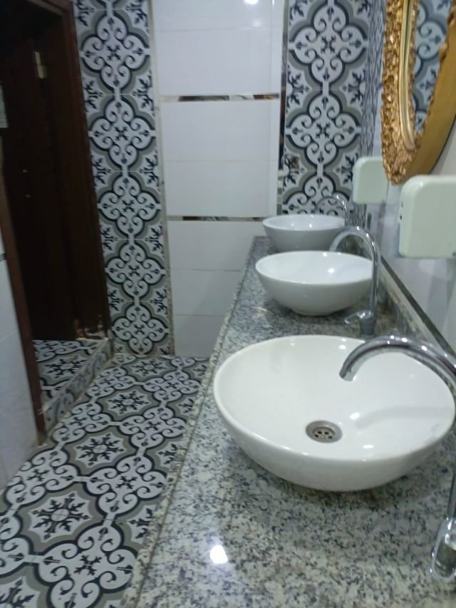 Merkezi Konumda, Tüm Demirbaşlarıyla Anahtar Teslim Devren Kiralık Komple Tesis