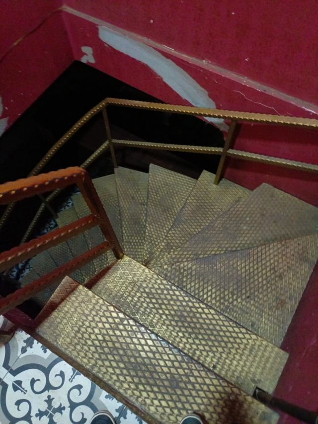 Merkezi Konumda, Tüm Demirbaşlarıyla Anahtar Teslim Devren Kiralık Komple Tesis