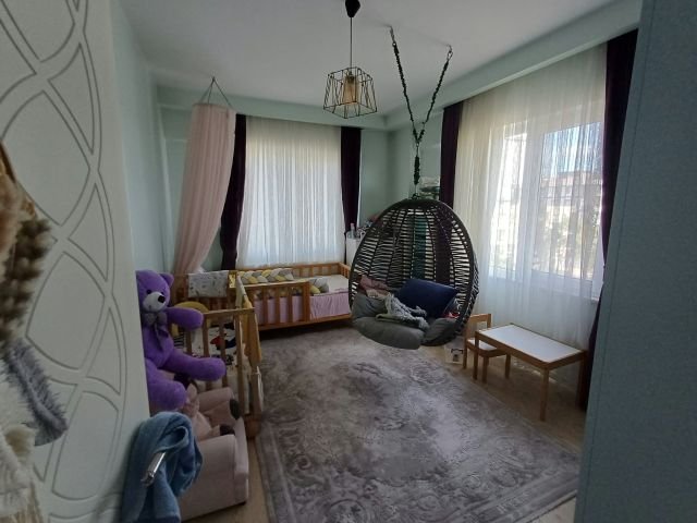 Eski Habipler Sumder Prestij Evleri'nde, Havuzlu ve Otoparklı Sitede Satılık Geniş 3+1 Daire