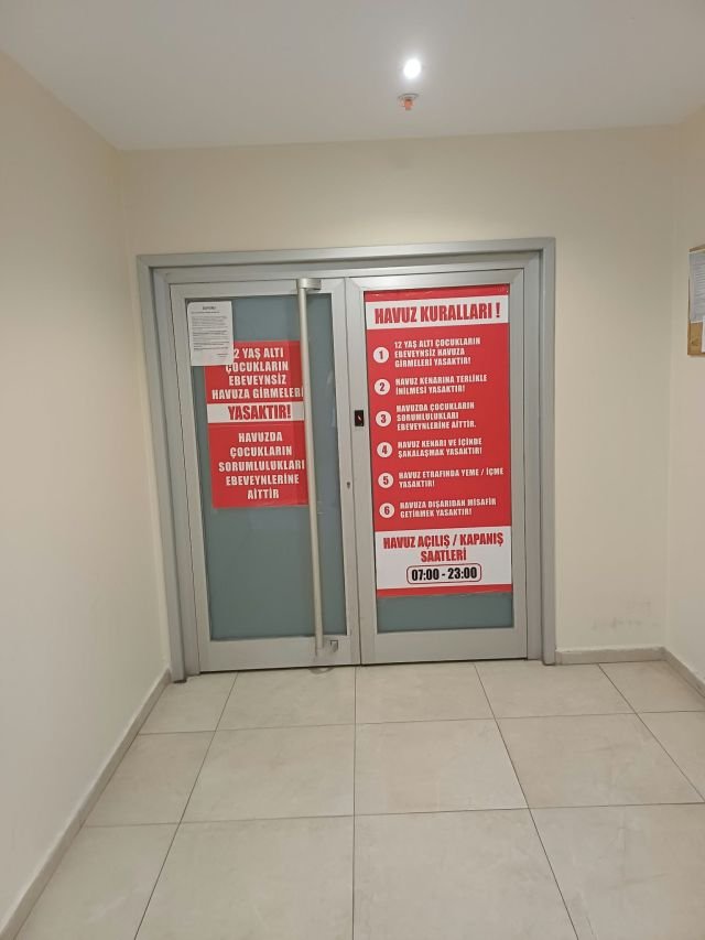 Eski Habipler Sumder Prestij Evleri'nde, Havuzlu ve Otoparklı Sitede Satılık Geniş 3+1 Daire