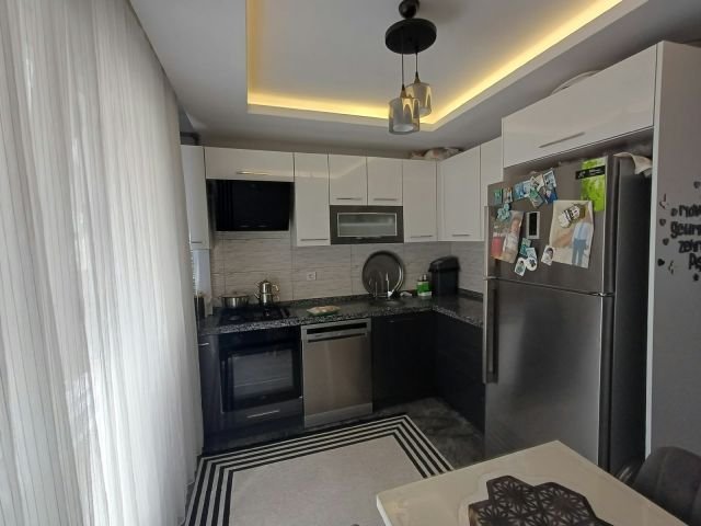 Cebeci'de 1. Katta, Ebeveyn Banyolu ve Merkezi Konumda Satılık 2+1 Daire
